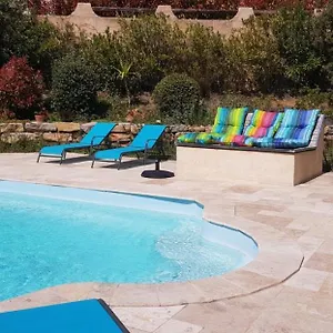 Romantic 3*, Le Val France